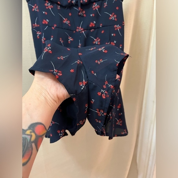 ⚫️ BOGO Blue Rain mini floral summer girly romper size large - Picture 5 of 9